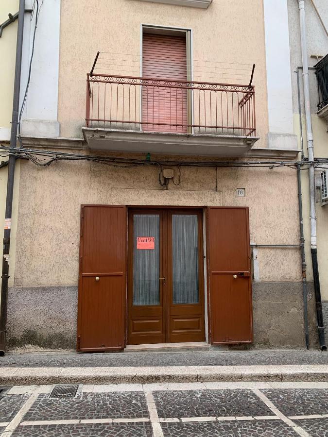 Casa Vacanze Umberto I Villa Ascoli Satriano Exteriör bild